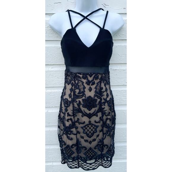 Emerald Sundae Dresses & Skirts - Emerald Sundae Dress Sz 3/4 Black Nude Lace Sequin Strappy Sleeveless Mini